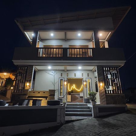 Sky View Bromo Guest House Ngadisari Exterior photo